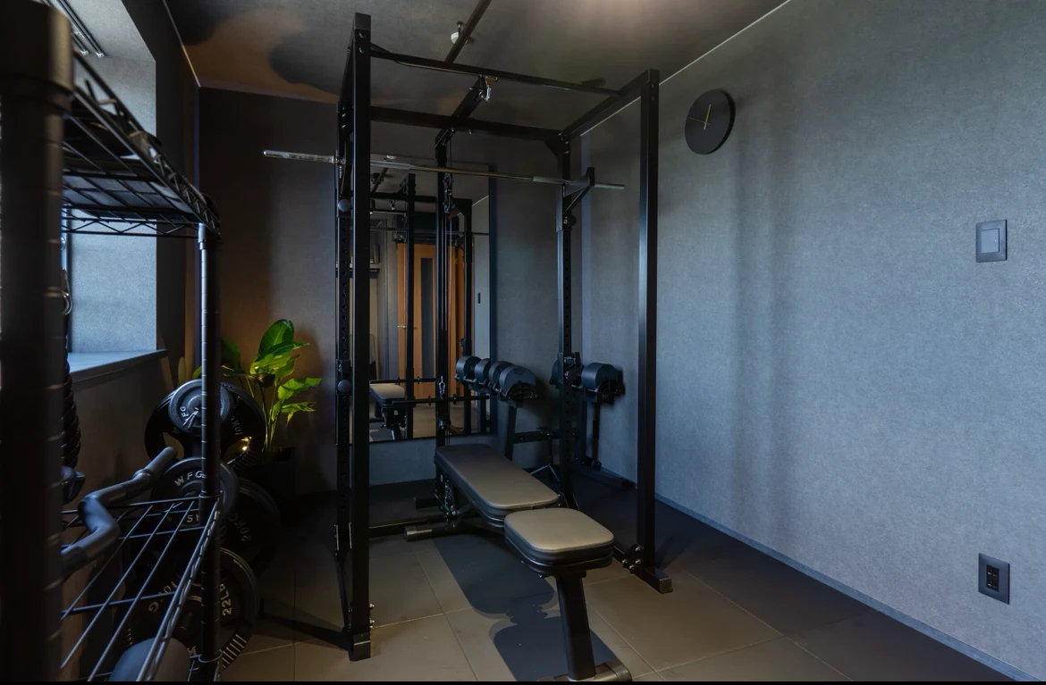 Personal Gym LOOP 完全予約制のトレーニング空間